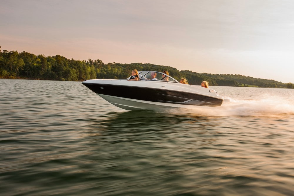 Boat Cover For Euro V-Hull Runabout With Wakeboard Tower – Fits Inboard/Outboard Engine Boats - View #7